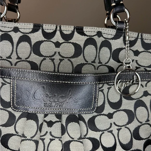 Coach Signature Black and Gray Tote - Picture 5 of 16